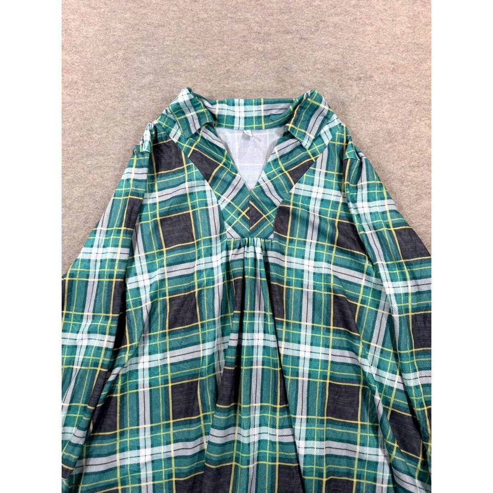 Rose Gal Womens 22 Plaid Stretch V Neck High Low Hem Blouse Top Green Multi - Picture 2 of 14